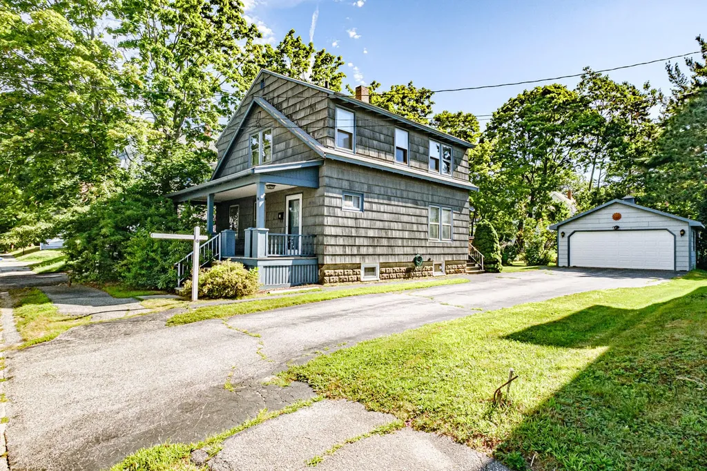 96 Lamb Street Westbrook ME 04092
