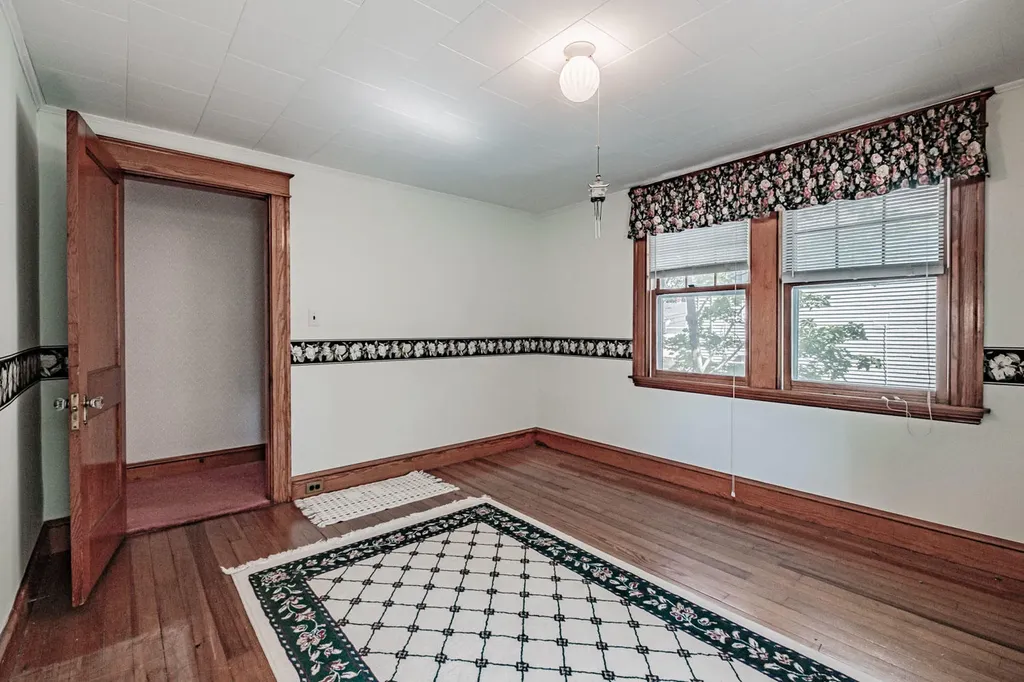 96 Lamb Street Westbrook ME 04092