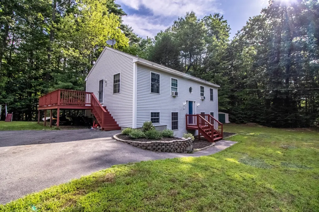 8 Tracy Way Windham ME 04062