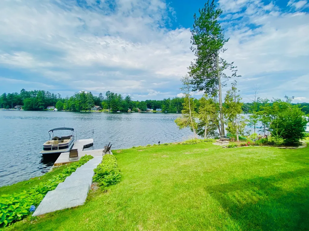 149 Morse Point Place Oakland ME 04963