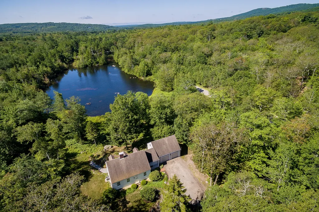 5 Reflection Pond Drive Rockport ME 04856