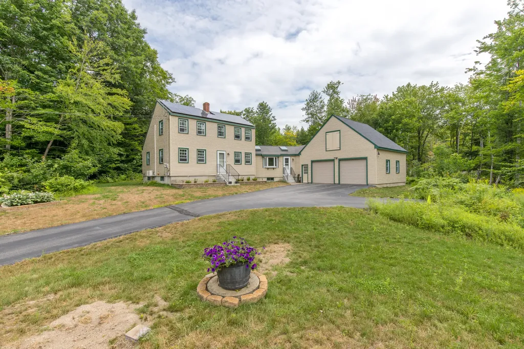 154 Ramsdell Road Gray ME 04039