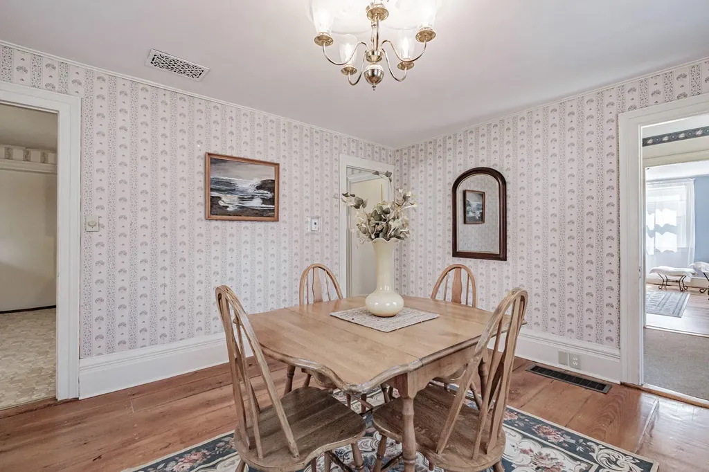 17 Maverick Street Rockland ME 04841