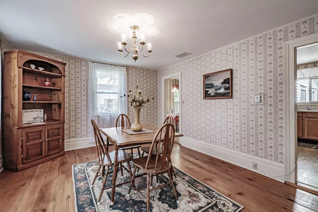 17 Maverick Street Rockland ME 04841