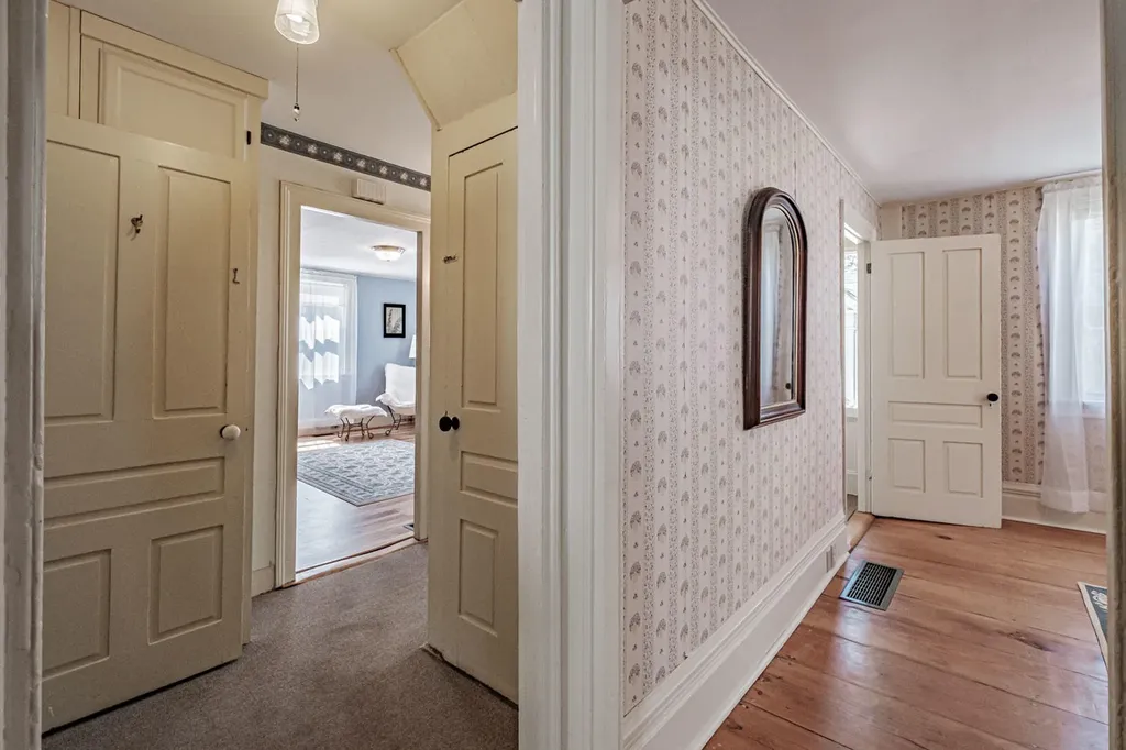 17 Maverick Street Rockland ME 04841