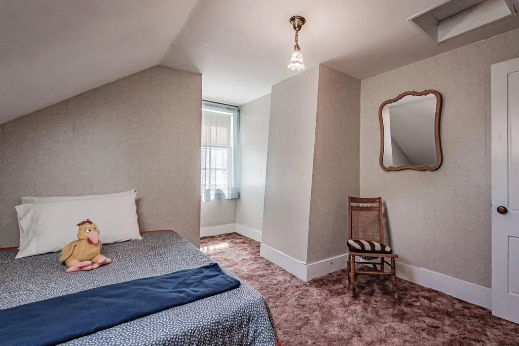 17 Maverick Street Rockland ME 04841