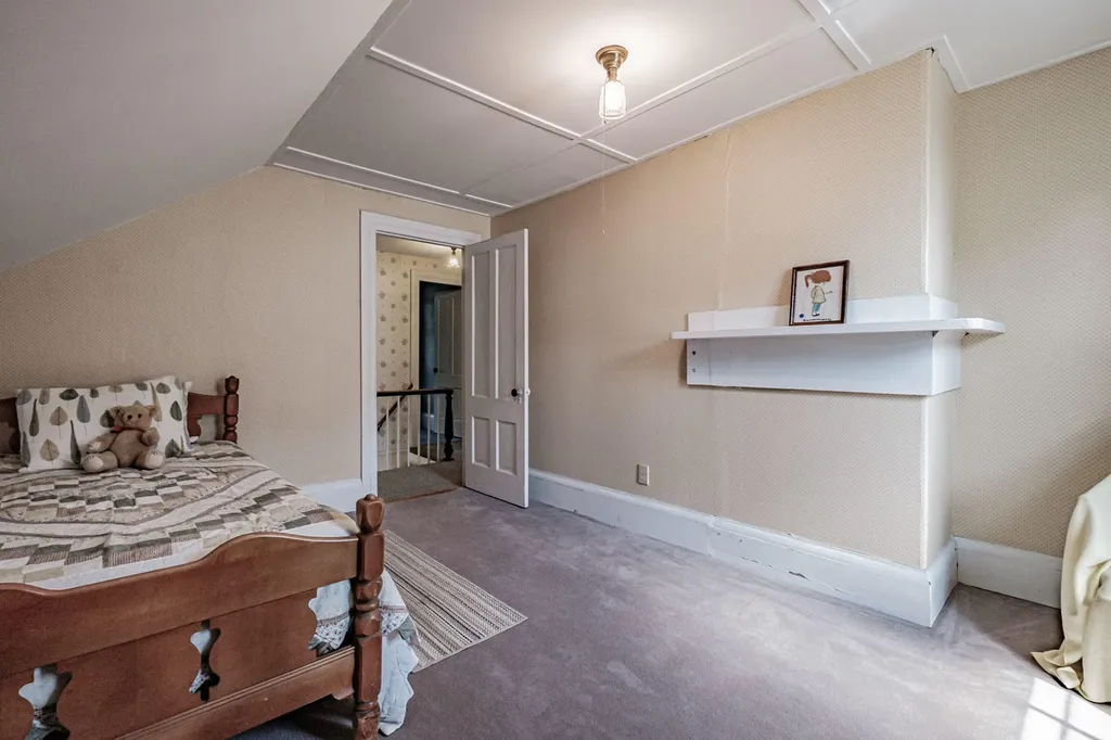 17 Maverick Street Rockland ME 04841