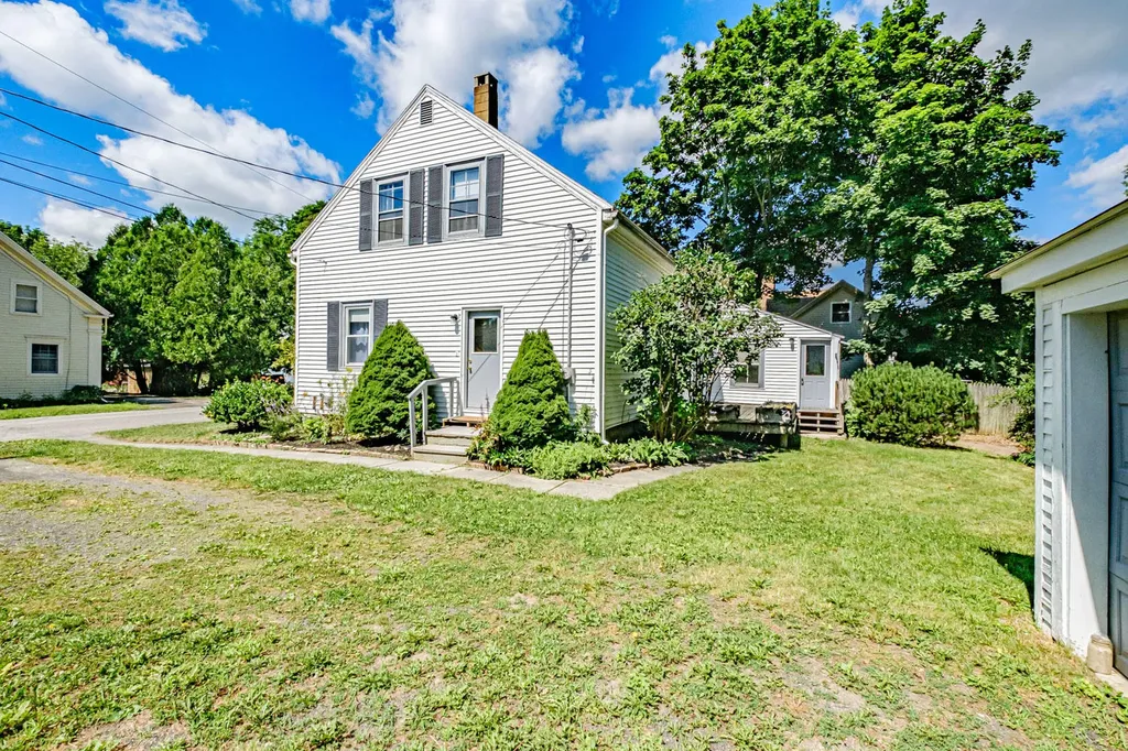 17 Maverick Street Rockland ME 04841
