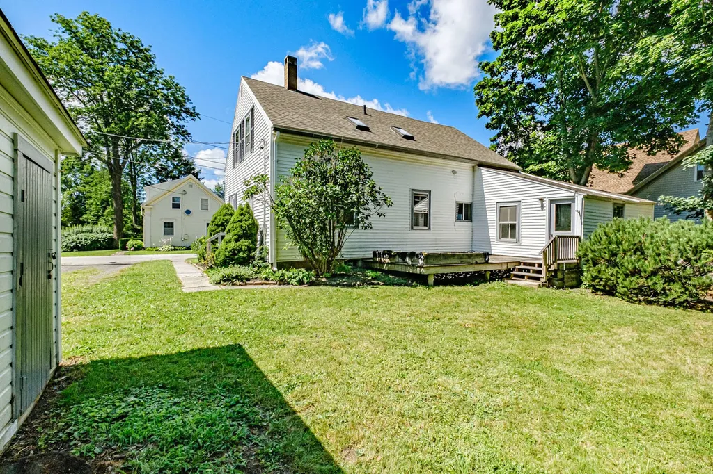 17 Maverick Street Rockland ME 04841