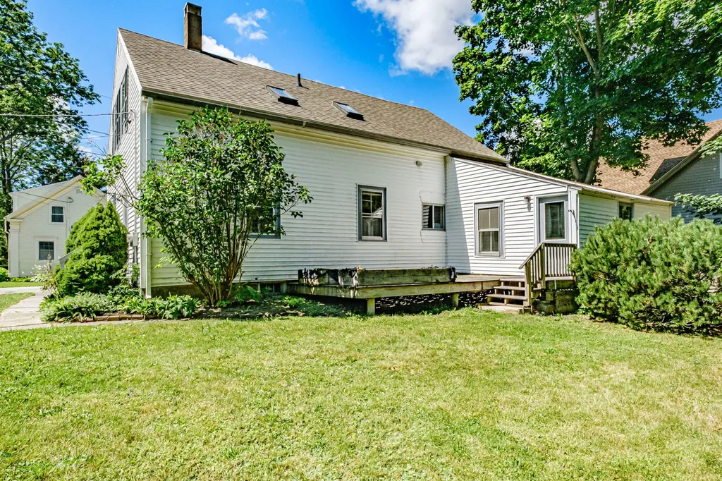 17 Maverick Street Rockland ME 04841