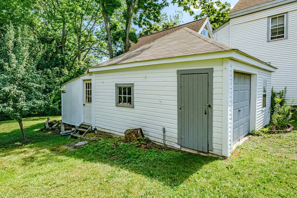 17 Maverick Street Rockland ME 04841