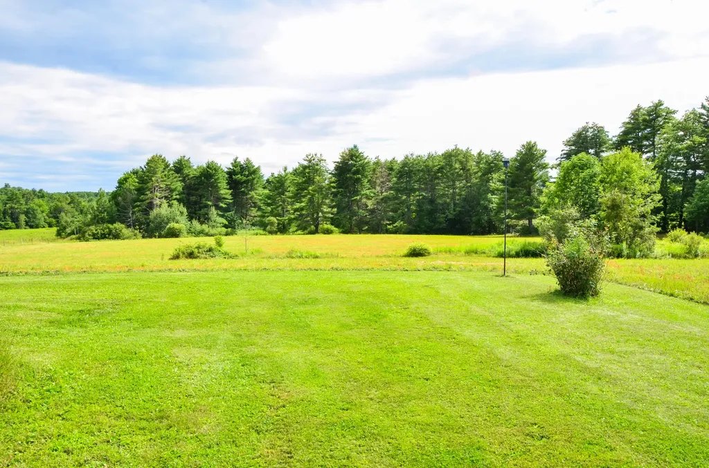 303 Whitefield Road Pittston ME 04345