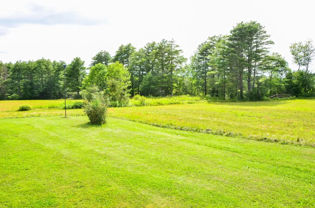 303 Whitefield Road Pittston ME 04345