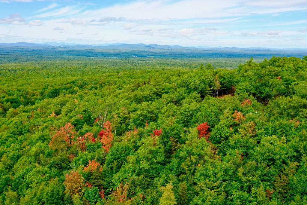 231 Hampshire Hill Road New Sharon ME 04955