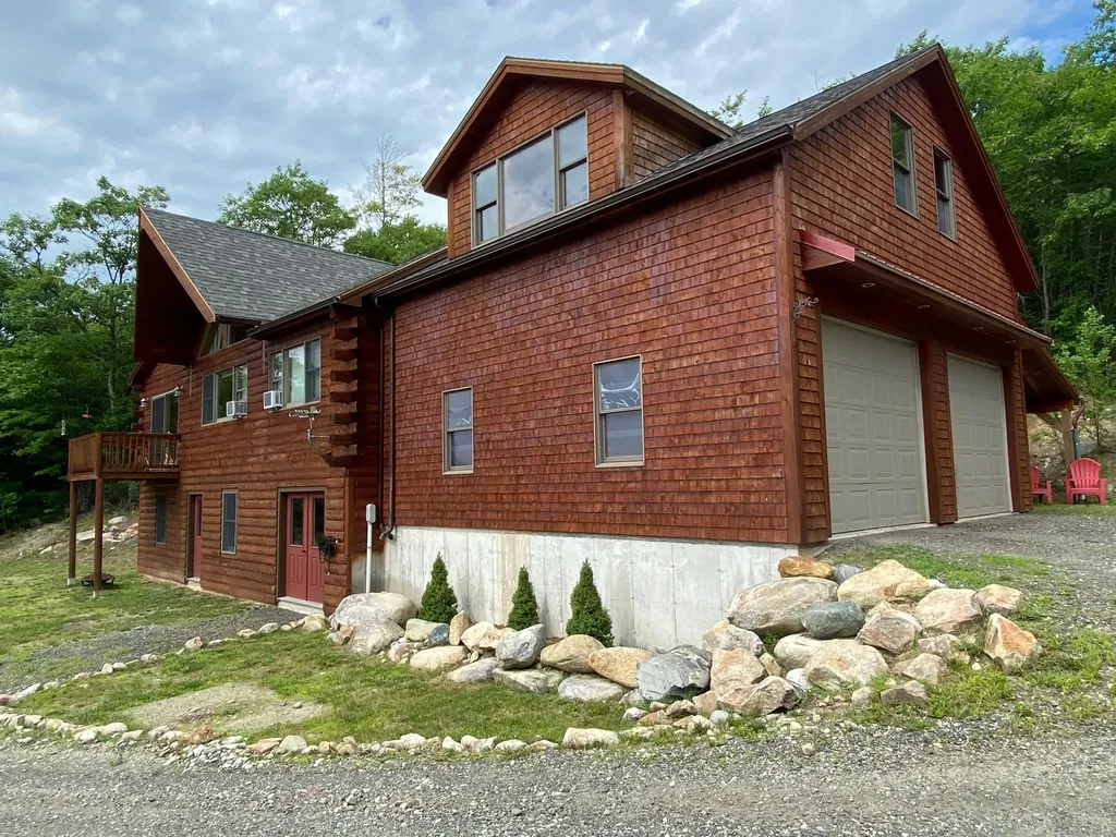 231 Hampshire Hill Road New Sharon ME 04955