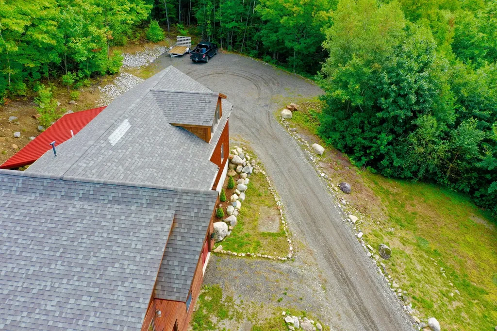 231 Hampshire Hill Road New Sharon ME 04955
