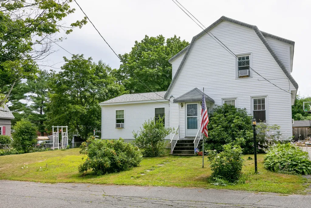 29 Newton Street Portland ME 04103