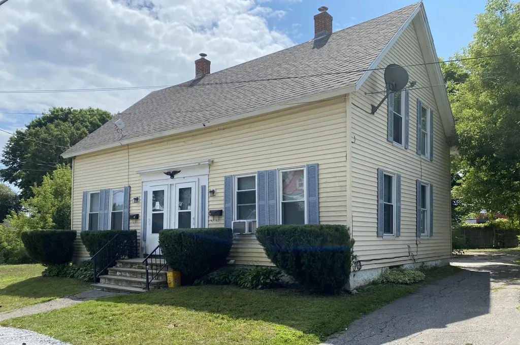42-44 Grace Street Rockland ME 04841