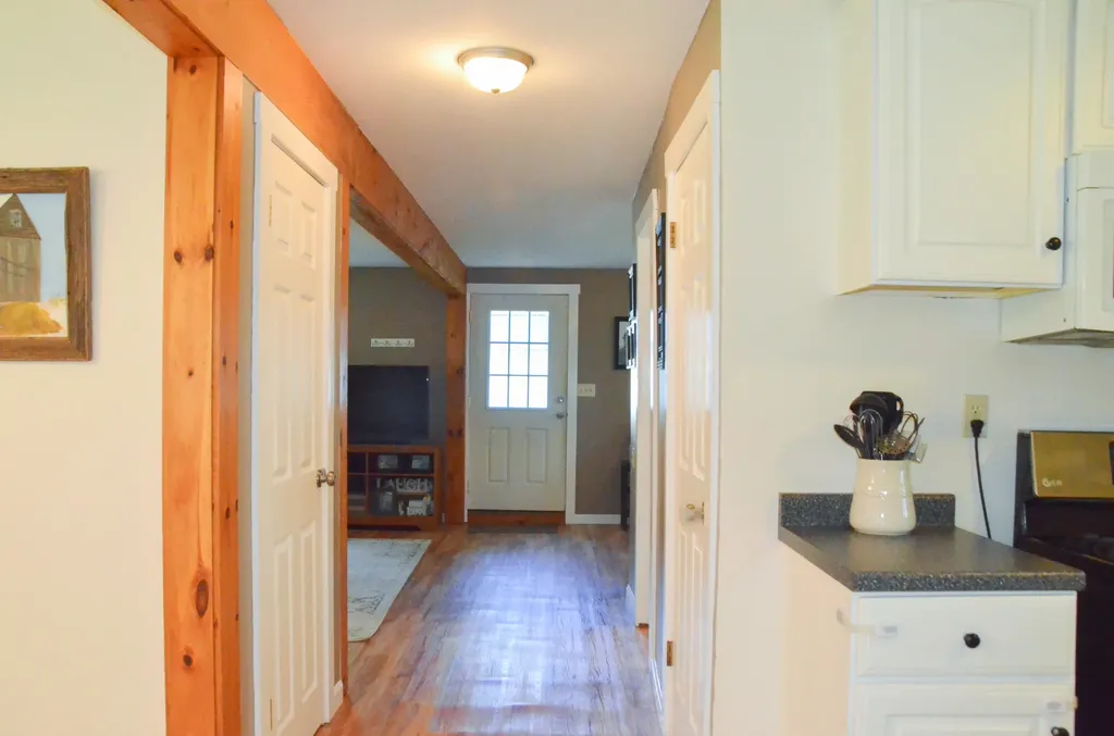 7 Barton Road Jefferson ME 04348