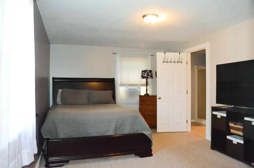 7 Barton Road Jefferson ME 04348