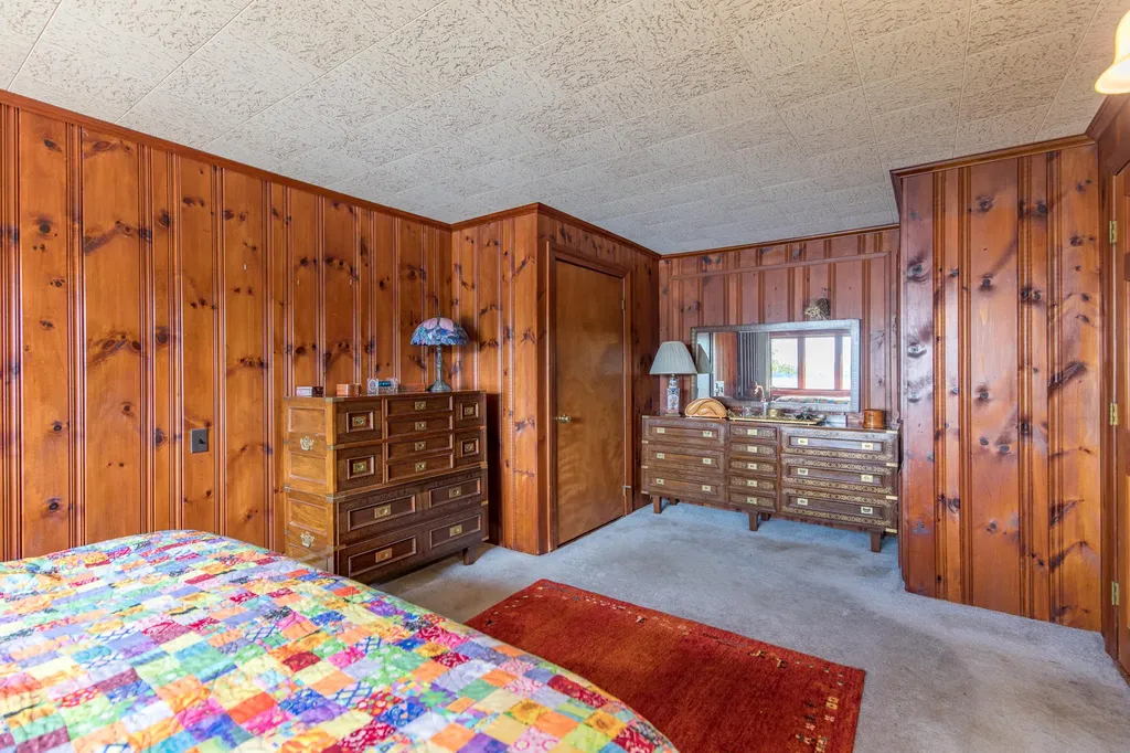 66 Thomas Pond Terrace Road Raymond ME 04071