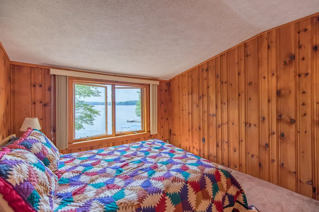66 Thomas Pond Terrace Road Raymond ME 04071