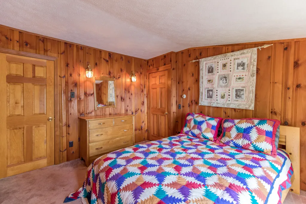 66 Thomas Pond Terrace Road Raymond ME 04071