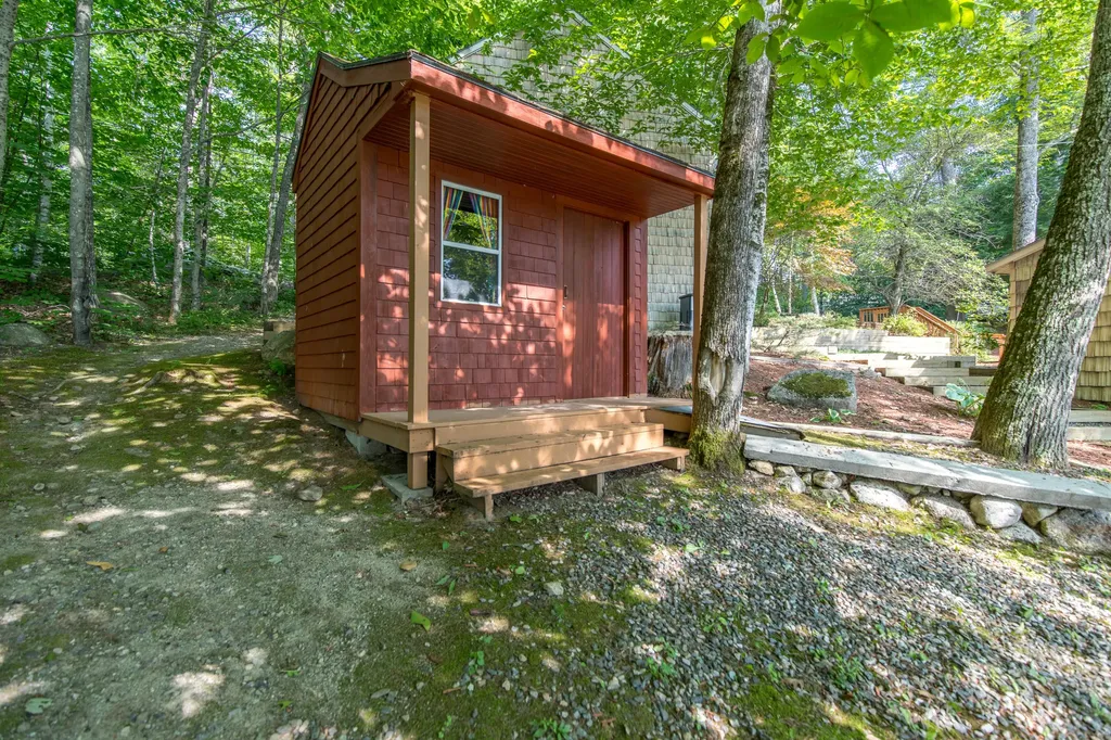 66 Thomas Pond Terrace Road Raymond ME 04071
