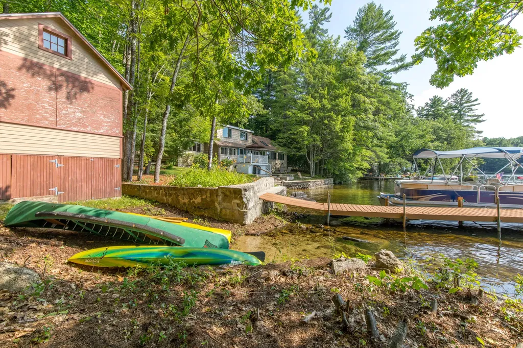 66 Thomas Pond Terrace Road Raymond ME 04071
