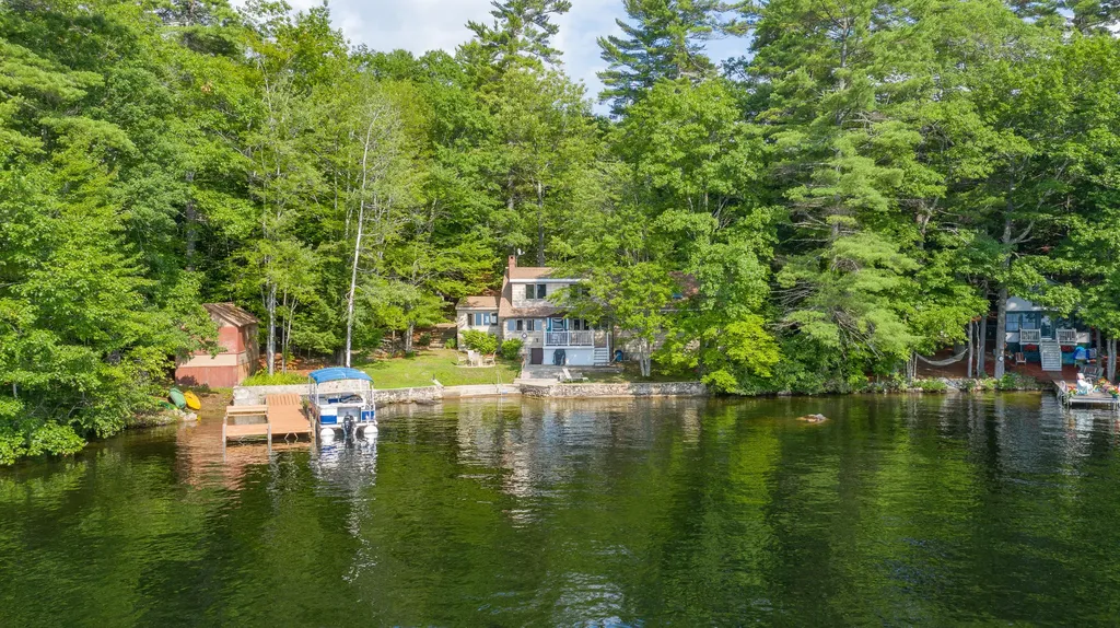 66 Thomas Pond Terrace Road Raymond ME 04071