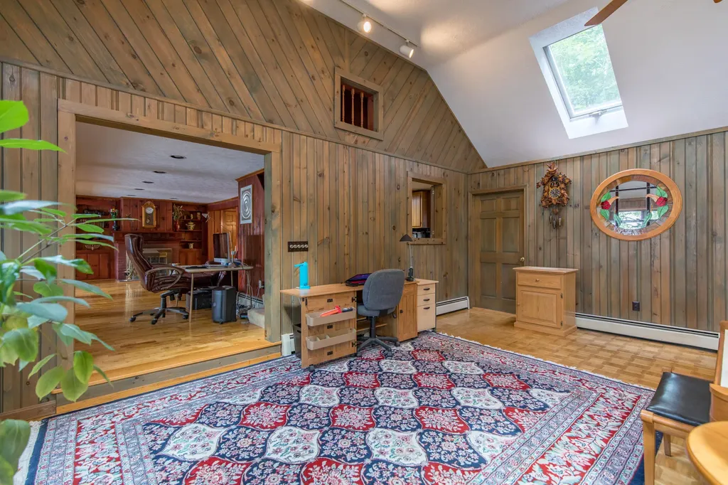 66 Thomas Pond Terrace Road Raymond ME 04071