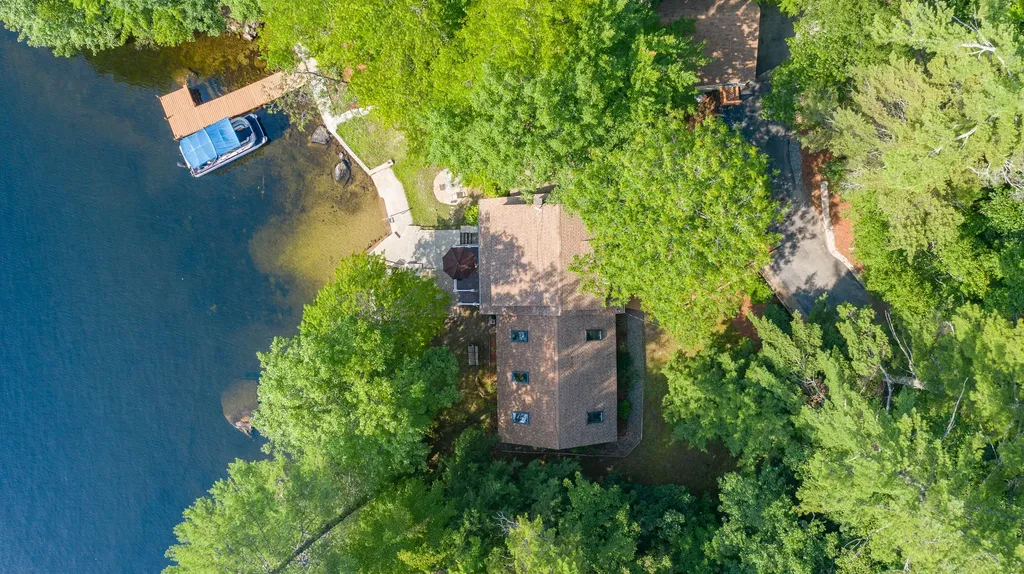66 Thomas Pond Terrace Road Raymond ME 04071