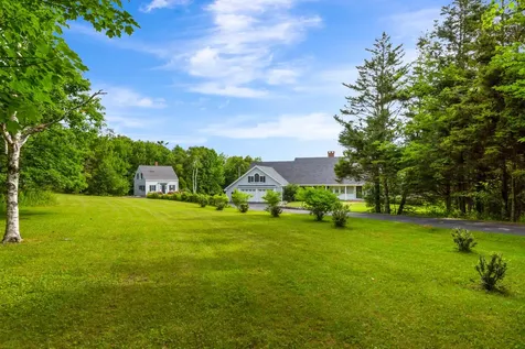 74 Pumpkin Cove Road Bristol ME 04554