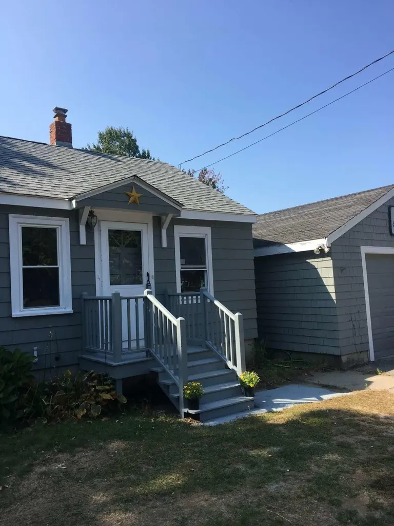 814 Sanford Road Wells ME 04090