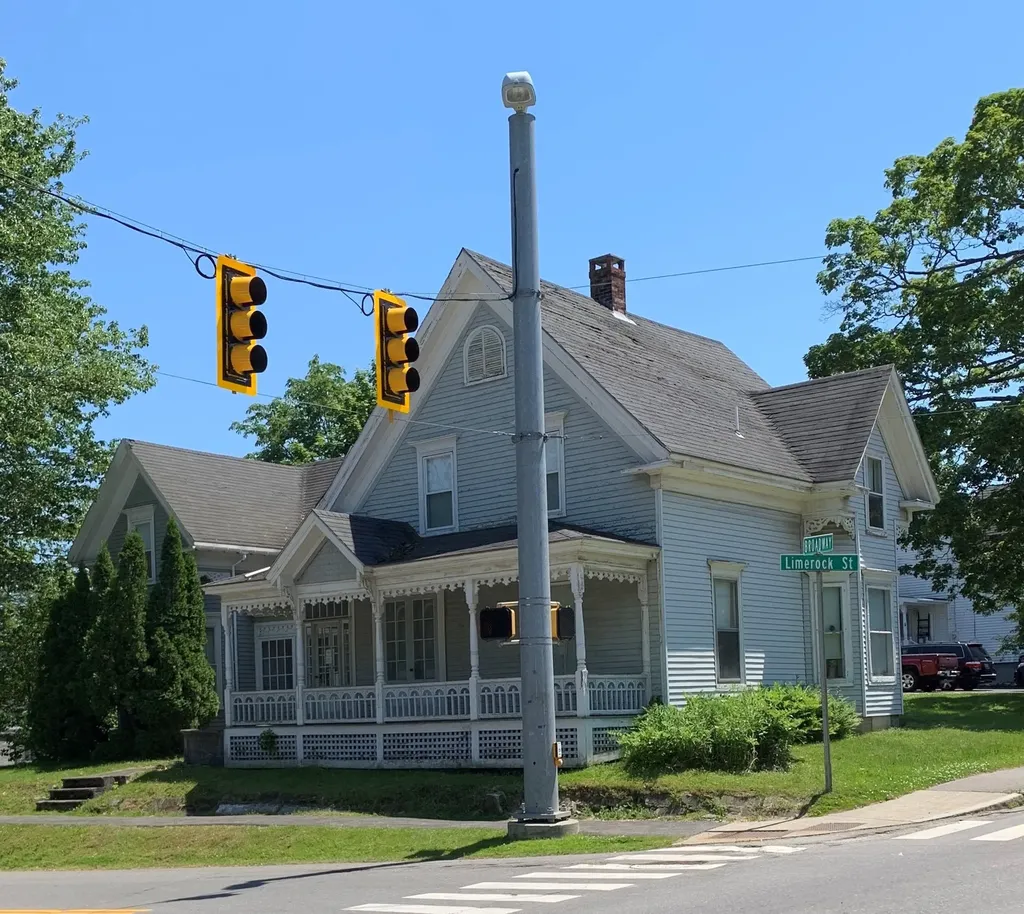 138 Limerock Street Rockland ME 04841