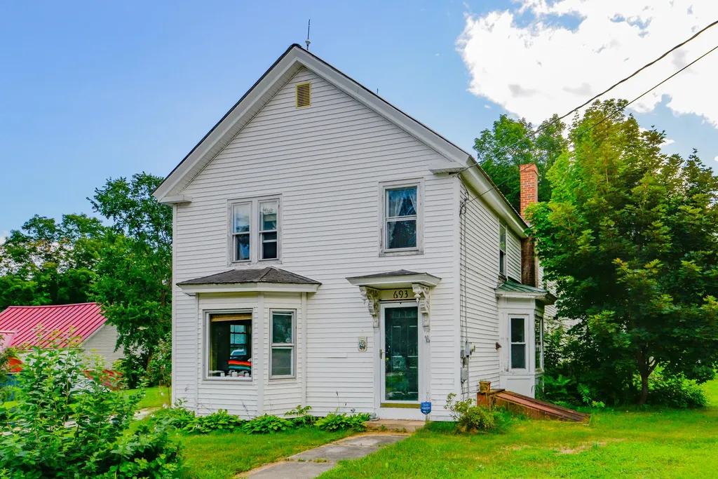 693 Bolsters Mills Road Harrison ME 04040