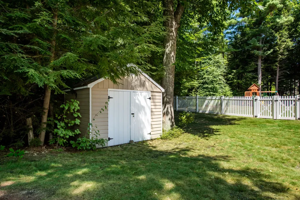 81 Cemetery Road Berwick ME 03901