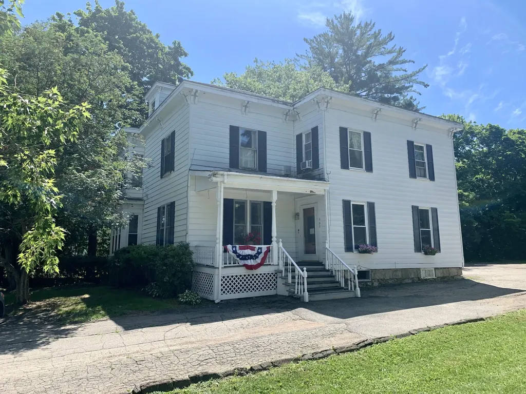 603 Main Street Calais ME 04619