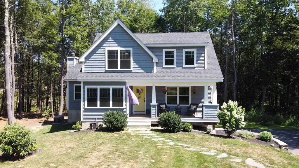7 Larson Lane York ME 03909