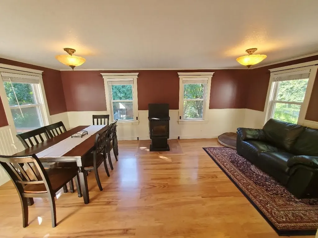 121 Sunset Avenue Farmington ME 04938
