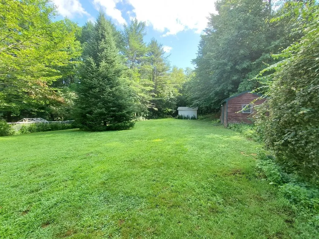 121 Sunset Avenue Farmington ME 04938
