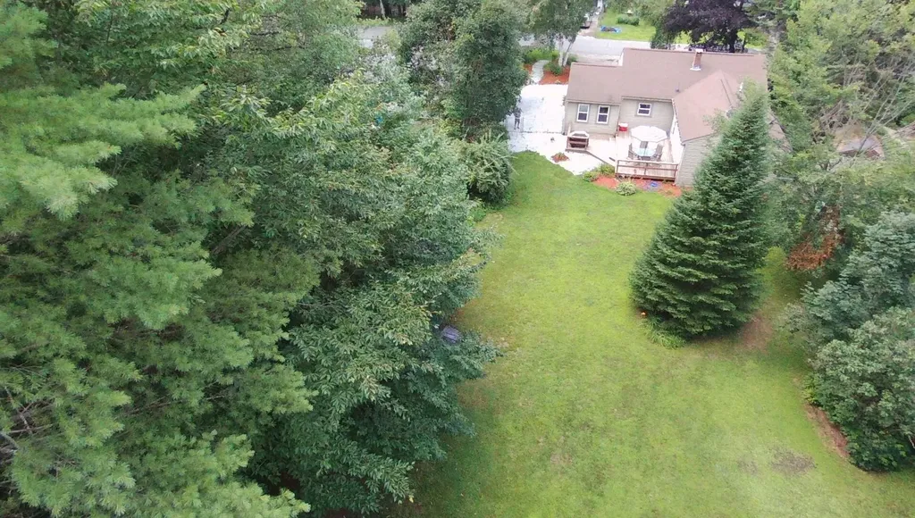 121 Sunset Avenue Farmington ME 04938