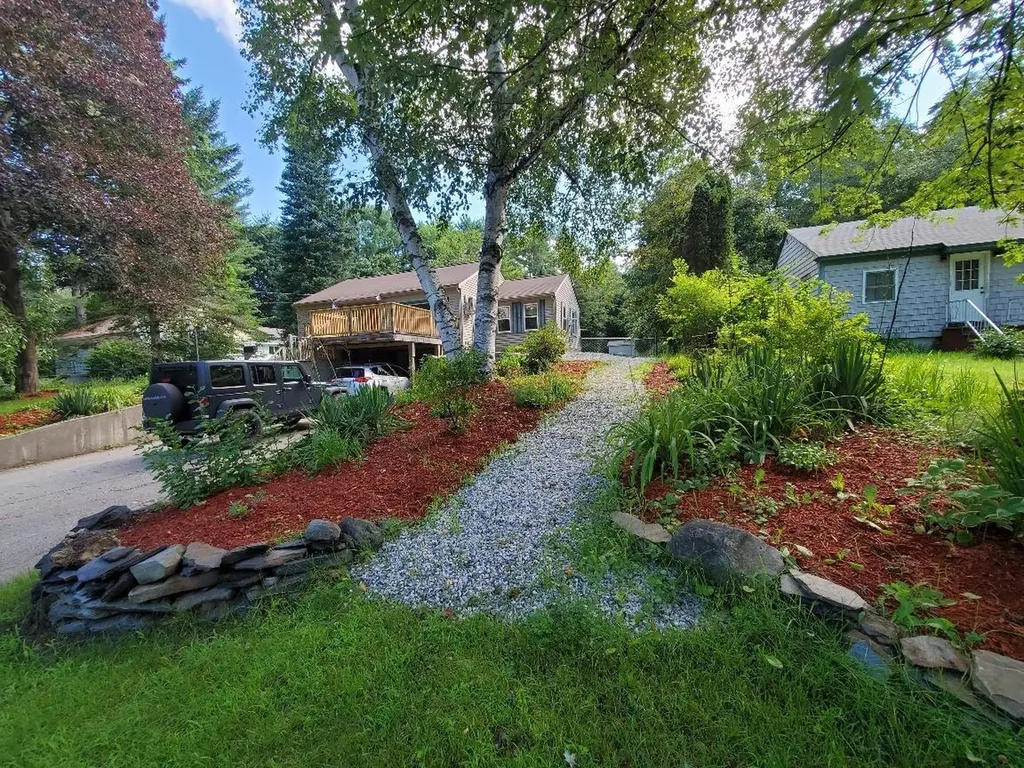 121 Sunset Avenue Farmington ME 04938