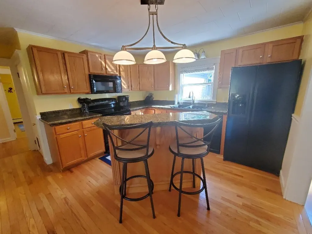 121 Sunset Avenue Farmington ME 04938