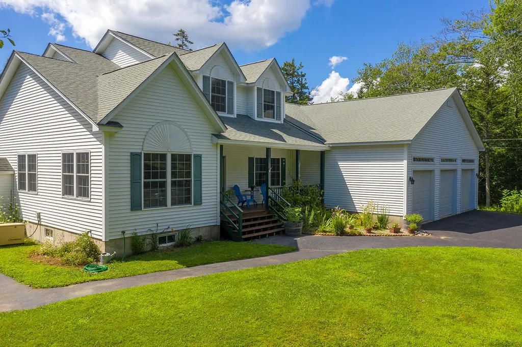 44 Beach Road Lincolnville ME 04849