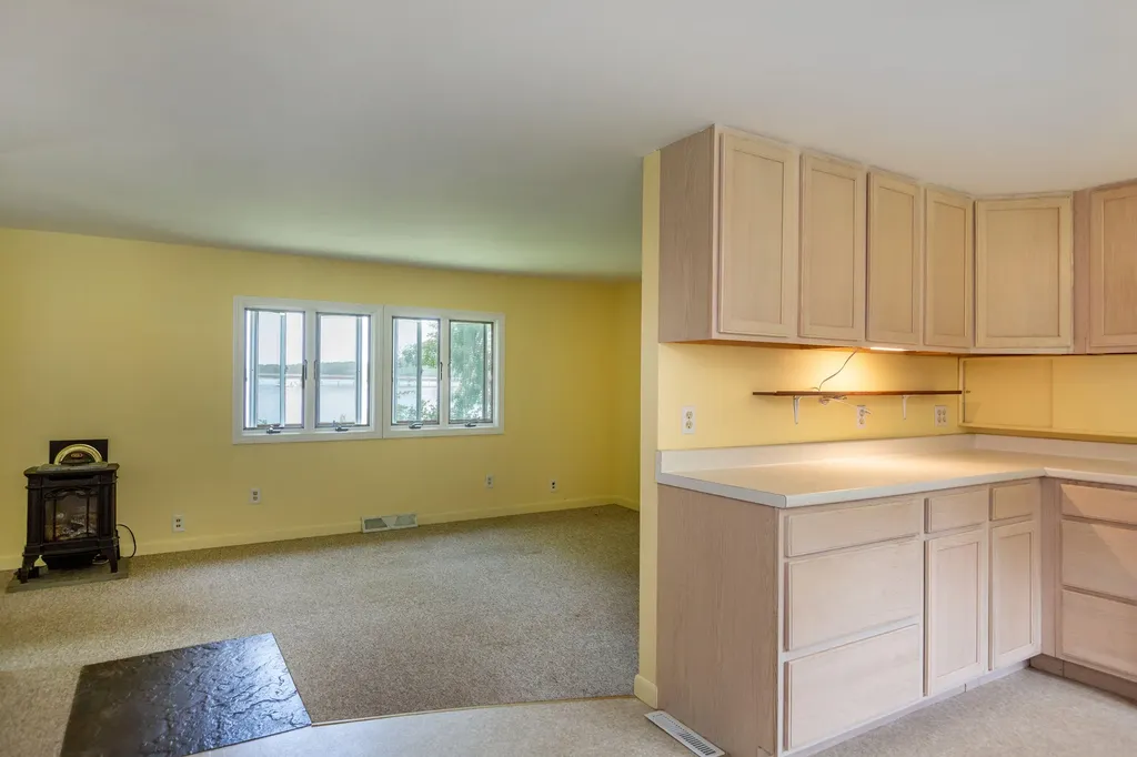118 Fort Road Edgecomb ME 04556