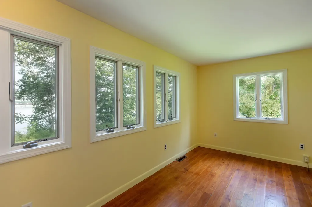 118 Fort Road Edgecomb ME 04556