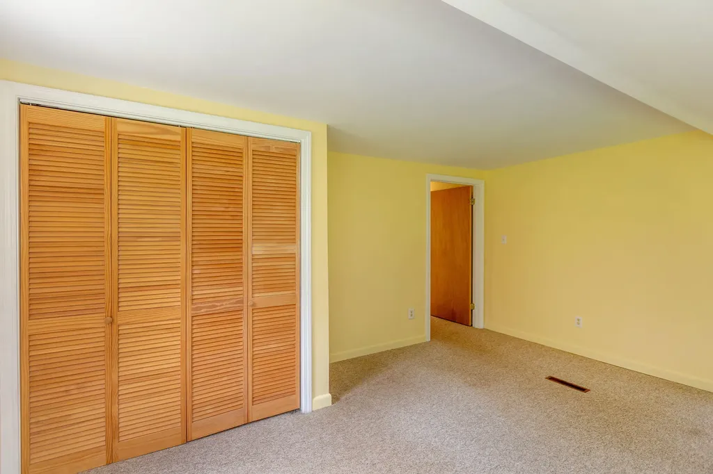 118 Fort Road Edgecomb ME 04556