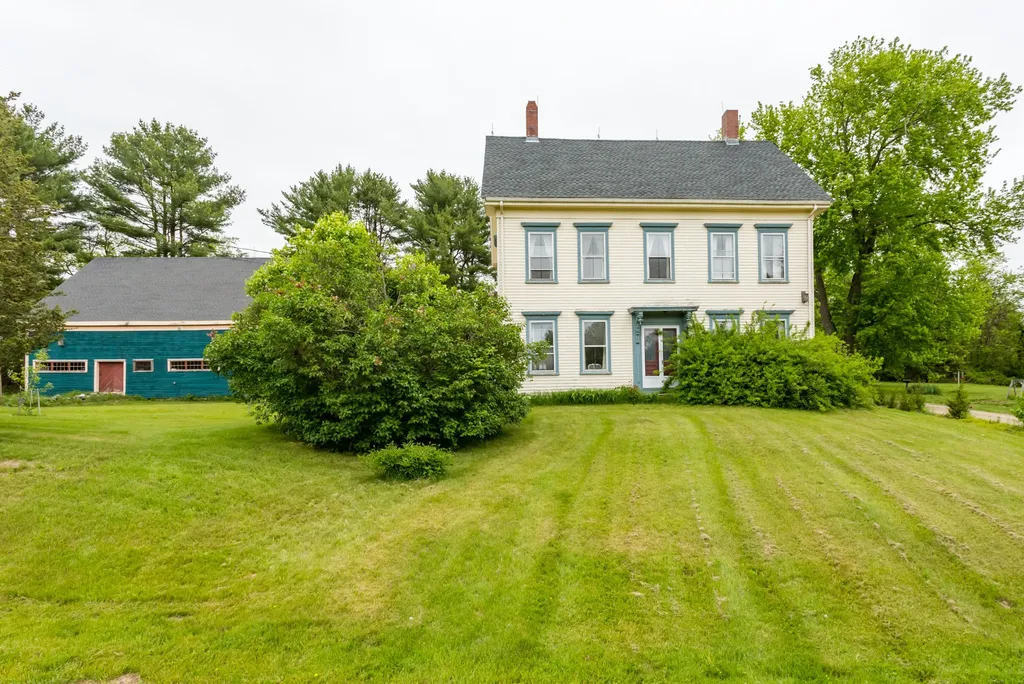 21 Litchfield Road Kittery ME 03904