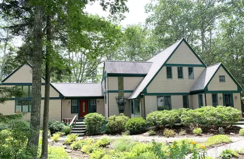 28 Beaver Run Way Boothbay ME 04544